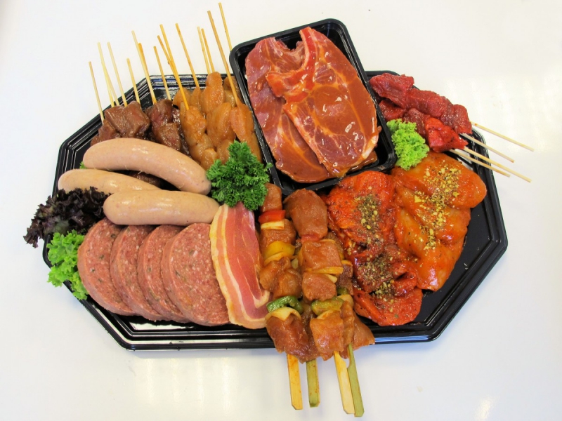 boucherie-DALUIS-min_bbq_butcher_shop_supermarket_meal_party-766127